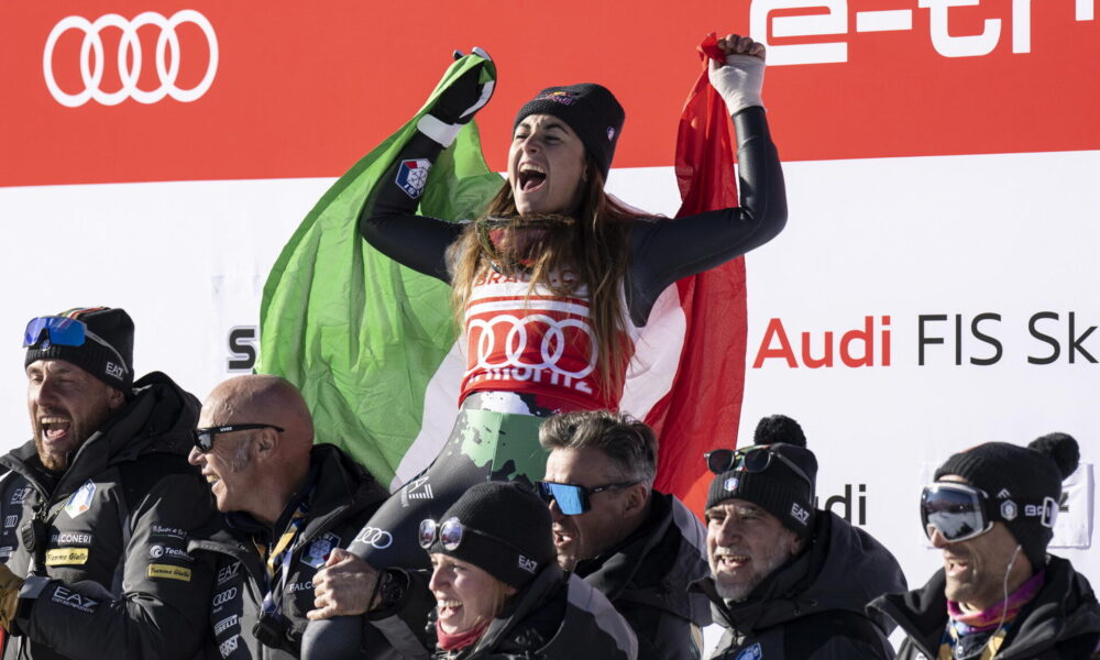 Sofia Goggia in trionfo a Saint Moritz (© ANSA)