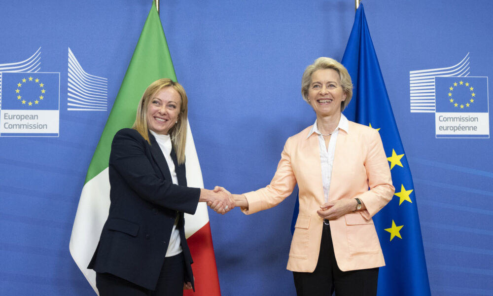 Giorgia Meloni con Ursula Von der Leyen