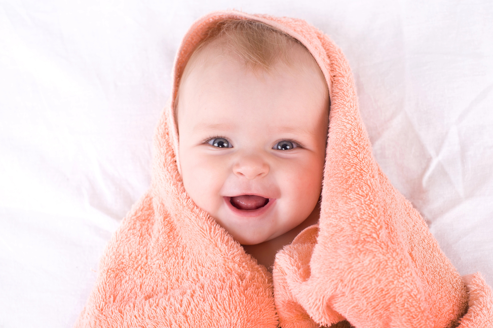 Come prendersi cura della pelle delicata dei neonati