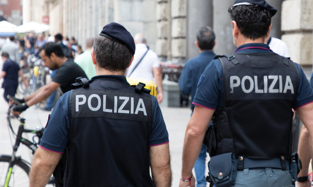 Agenti della Polizia di Stato