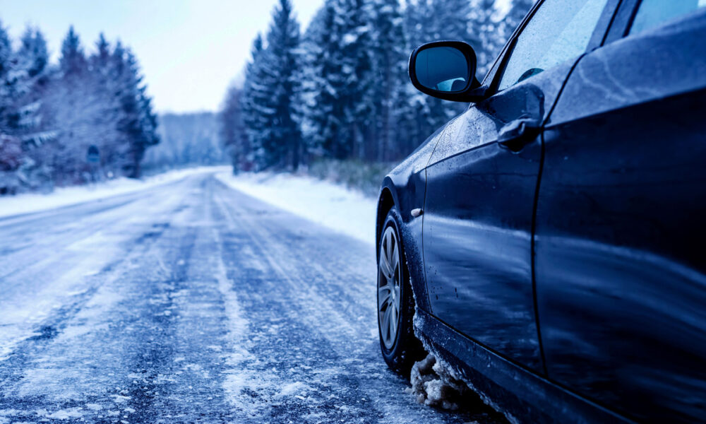 Guida su neve e ghiaccio