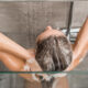 Shampoo sotto la doccia