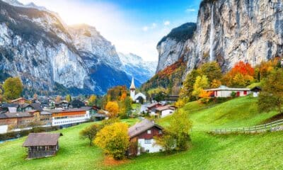 Vista autunnale sulla valle di Lauterbrunnen in Svizzera