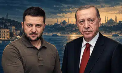 Ritratti illustrati di Erdoğan e Zelensky con il Bosforo sullo sfondo.
