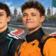 Illustrazione editoriale di Lando Norris e Kimi Antonelli in primo piano, con Charles Leclerc sullo sfondo, per raccontare i primi tre delle FP3 del GP del Messico.