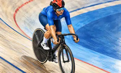 Illustrazione editoriale di una ciclista in tenuta blu che pedala sulla pista, per raccontare l’argento di Claudia Cretti nel chilometro C5 ai Mondiali di paraciclismo.